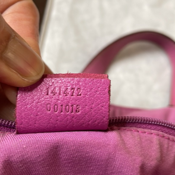 Sold❤️Authentic Gucci Tote - Picture 13 of 17